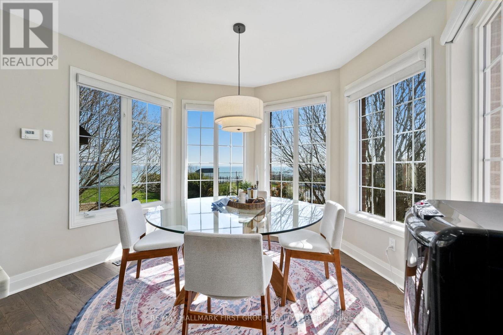 75 EAST HOUSE CRESCENT - 19