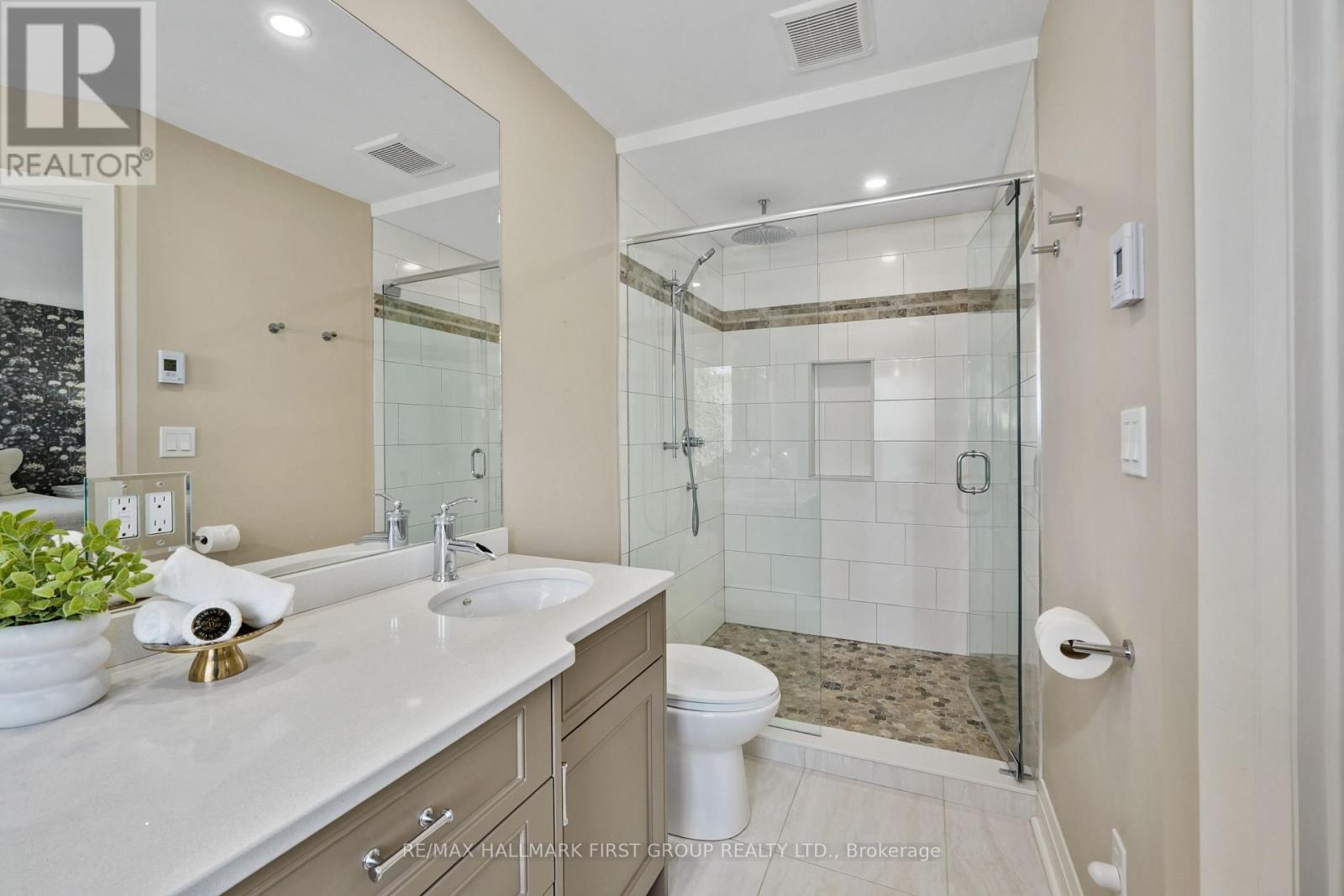 75 EAST HOUSE CRESCENT - 25