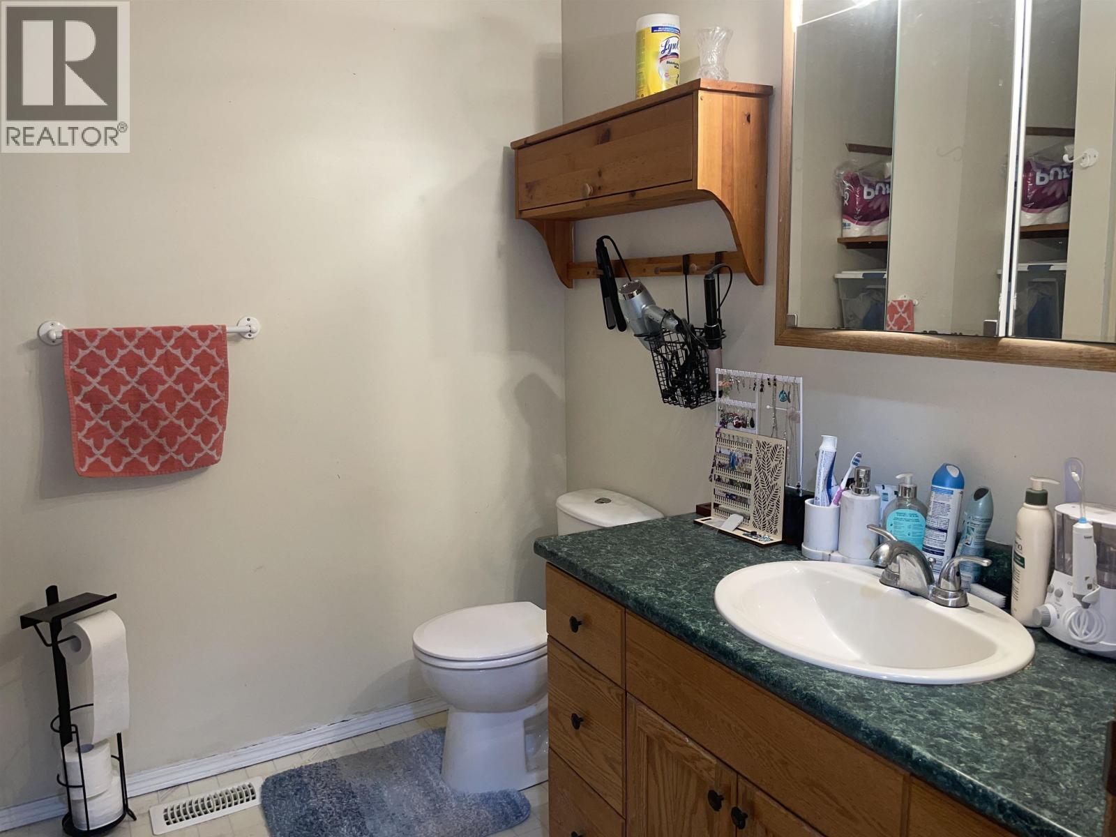 4465 BIRCH Crescent, Smithers