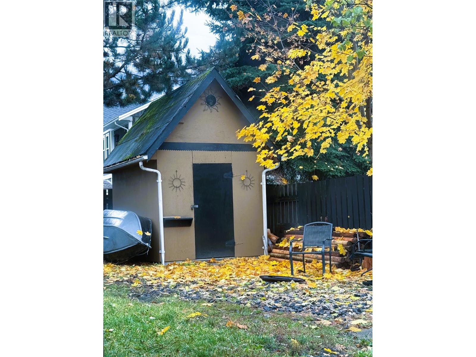 8 x 12' storage shed