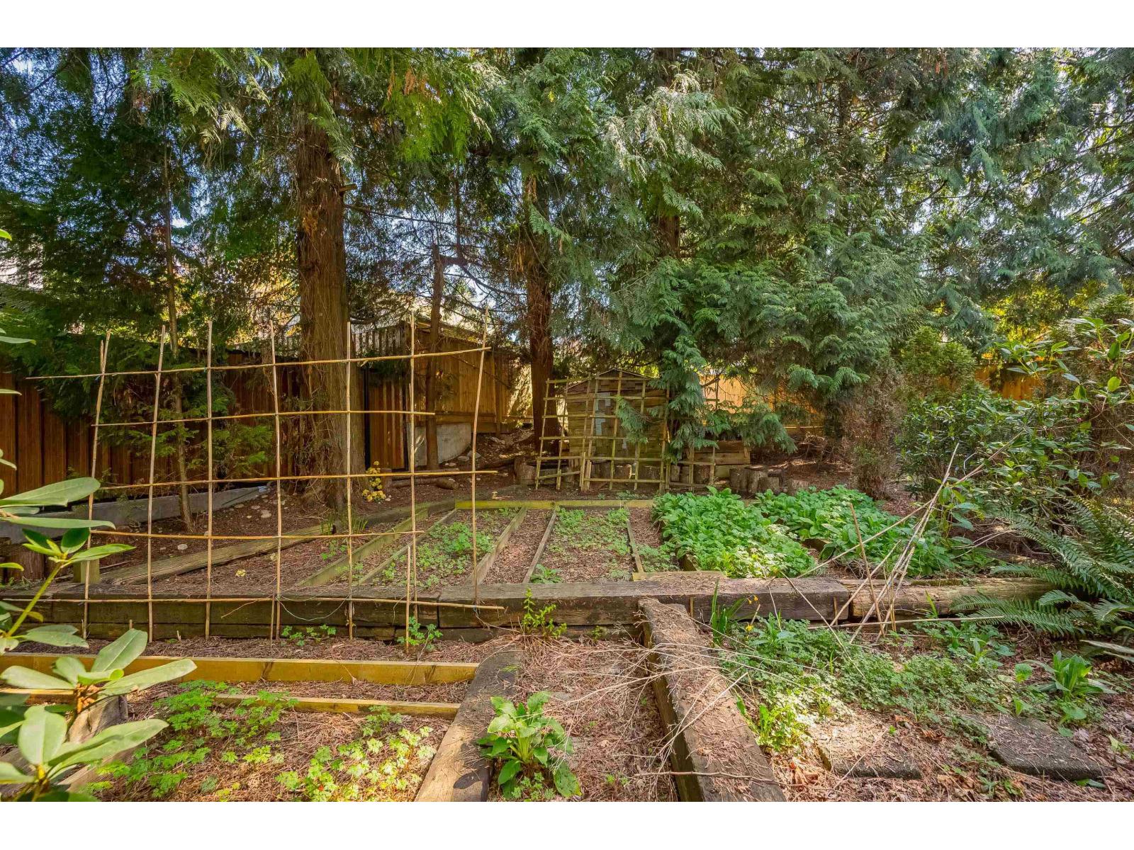 10544 SUNCREST Drive, Delta