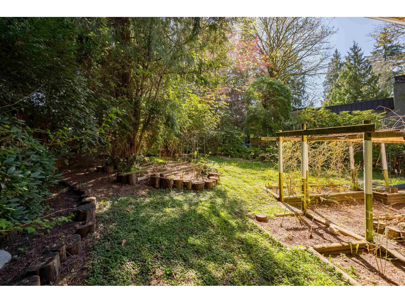 10544 SUNCREST Drive, Delta