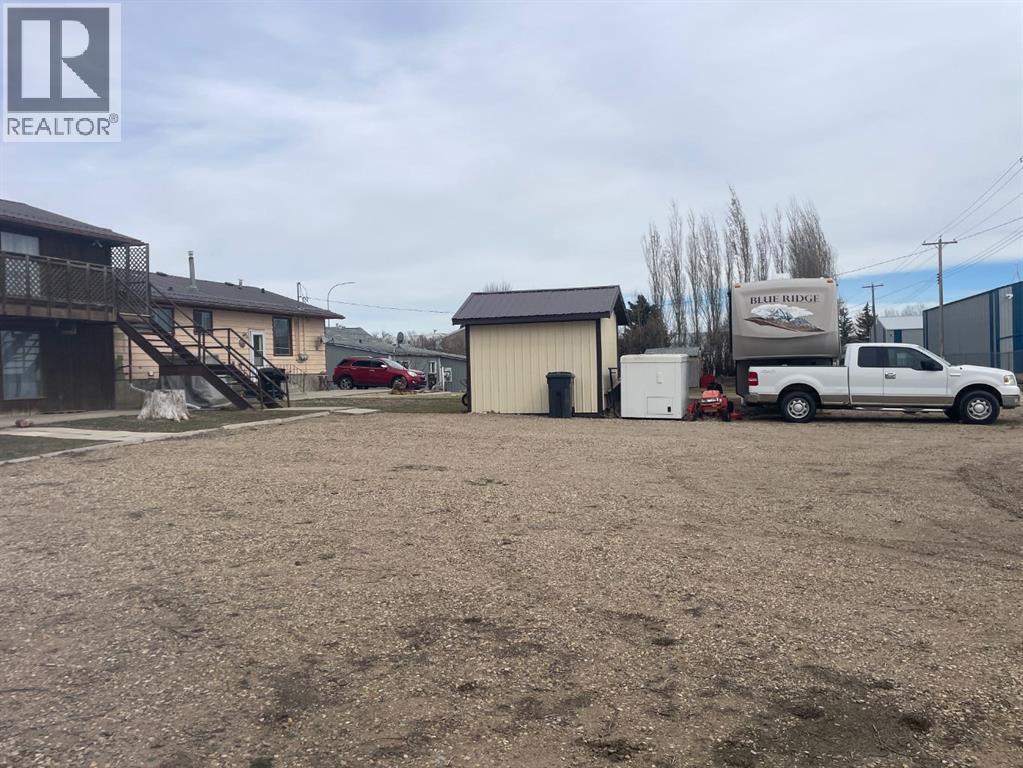 305 2 Avenue - 36