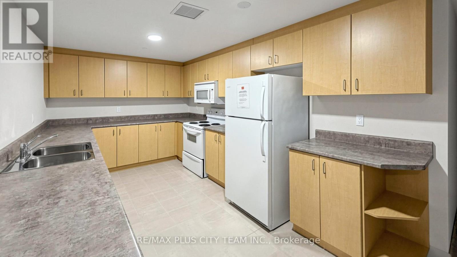 #2212 4978 YONGE STREET - 34