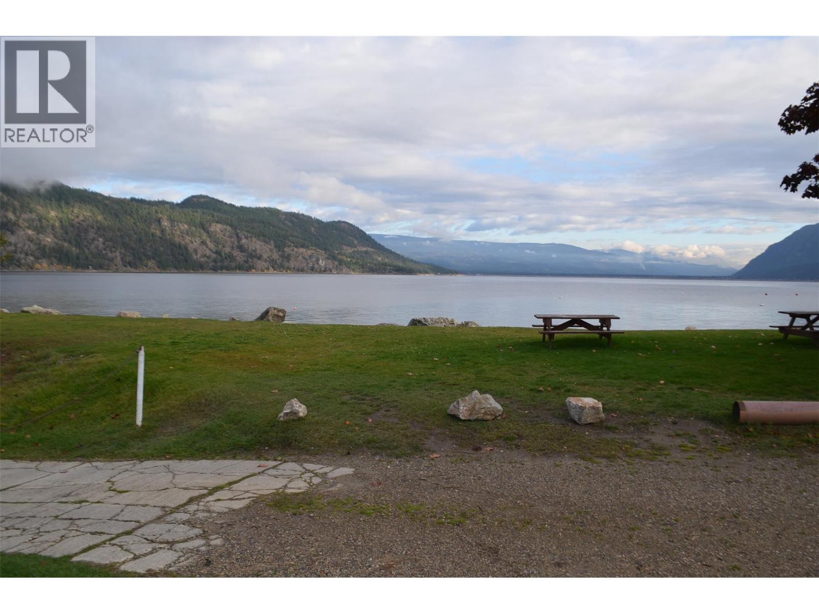 229 Lakeshore Drive, Chase