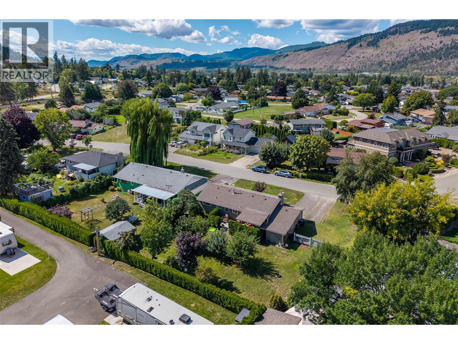 229 Lakeshore Drive, Chase