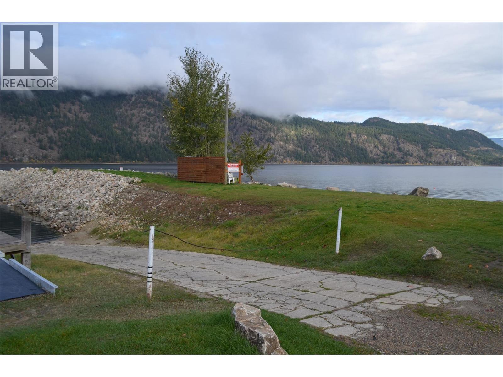 229 Lakeshore Drive, Chase