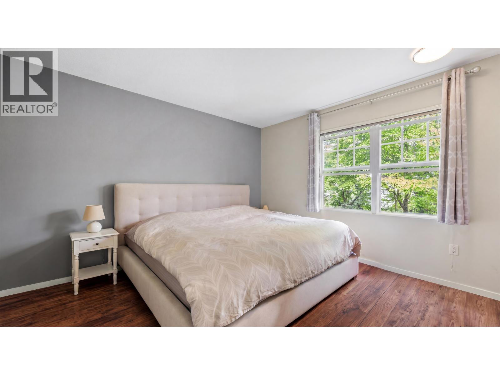 6 2495 DAVIES AVENUE, Port Coquitlam