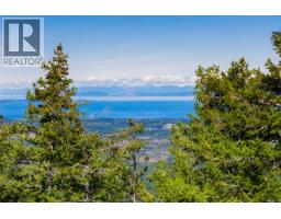1915 Wallace Wood Way, Qualicum Beach, BC V9K2S3 Photo 23