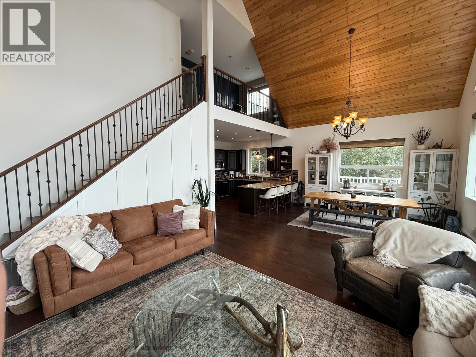 6986 South Moberly Lake Road - 9