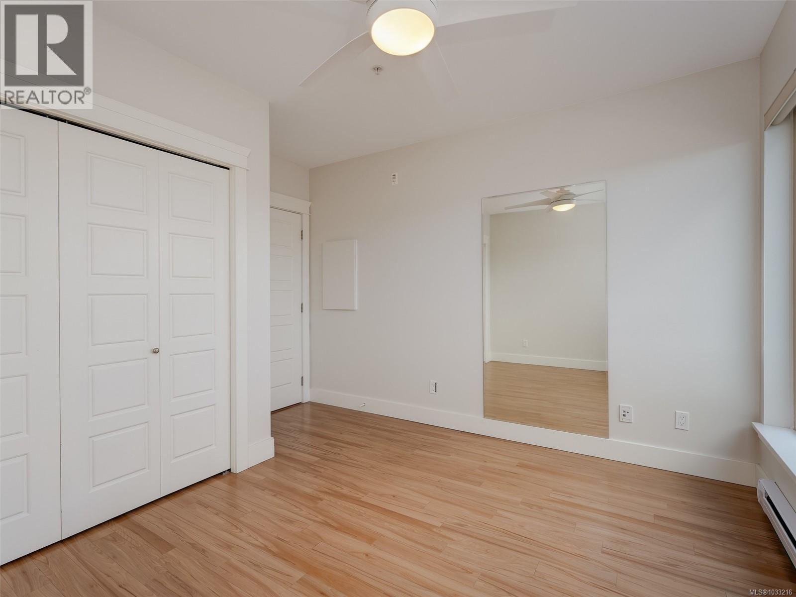 #403 7161 West Saanich Rd - 15