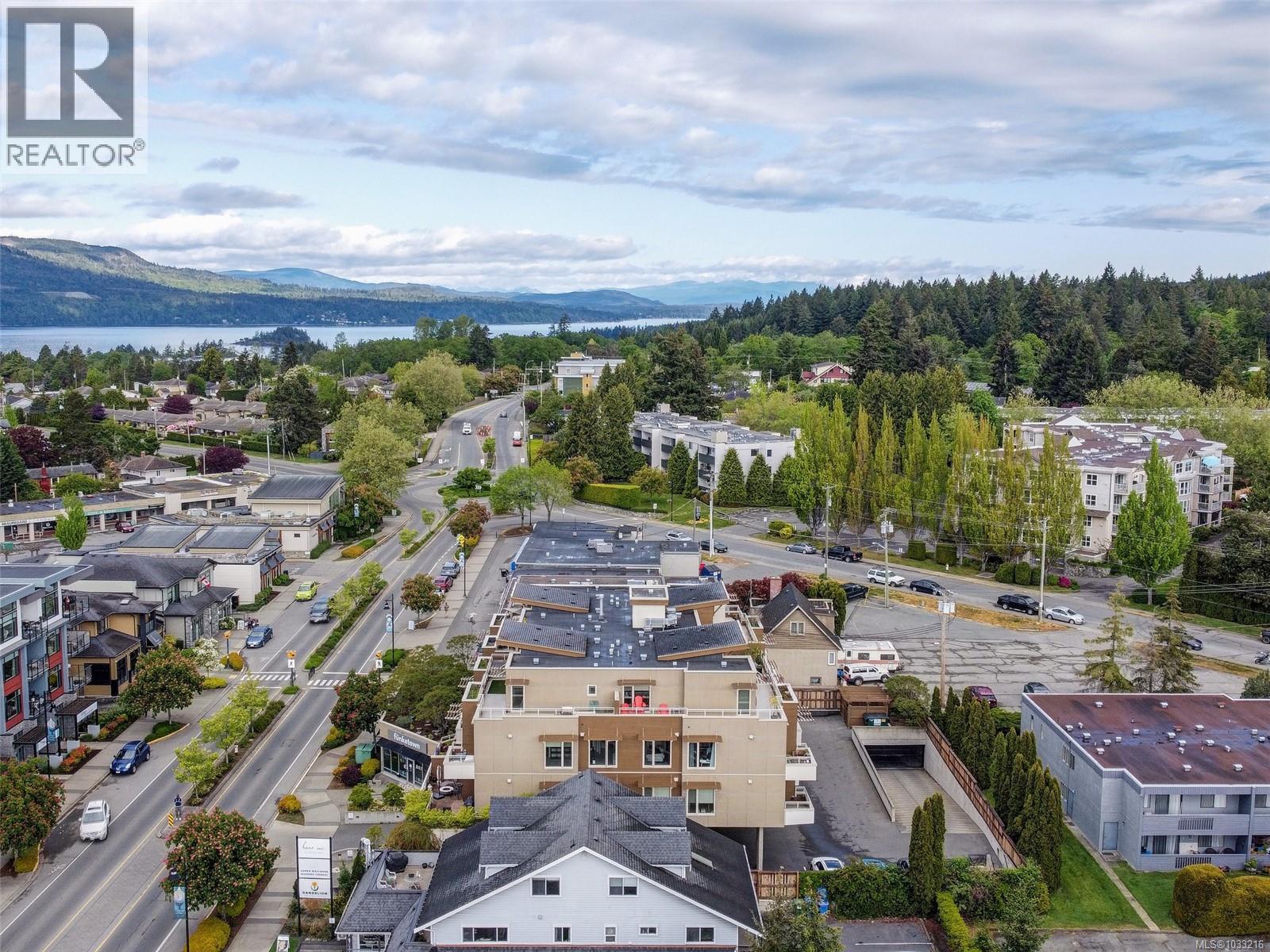 #403 7161 West Saanich Rd - 32