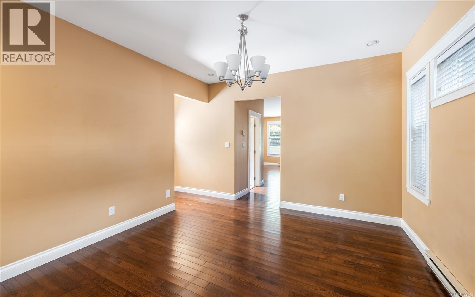 257 Michigan St - 7