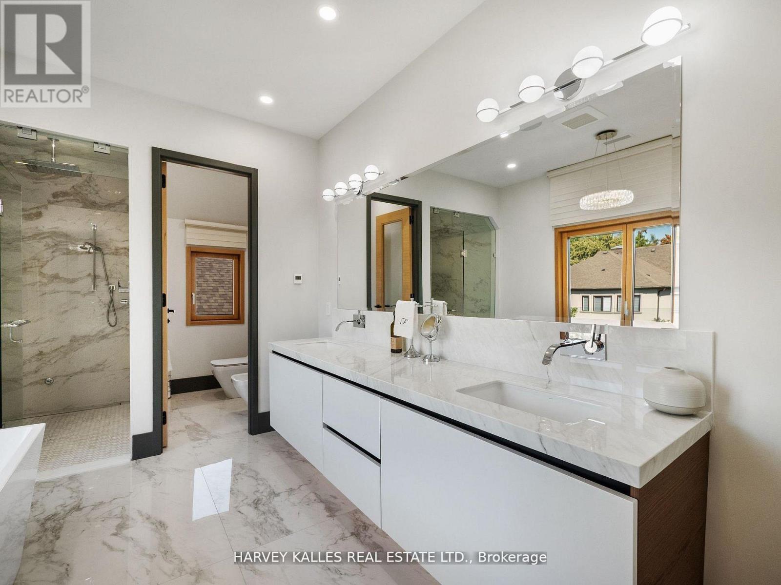 170 BURNDALE AVENUE - 24