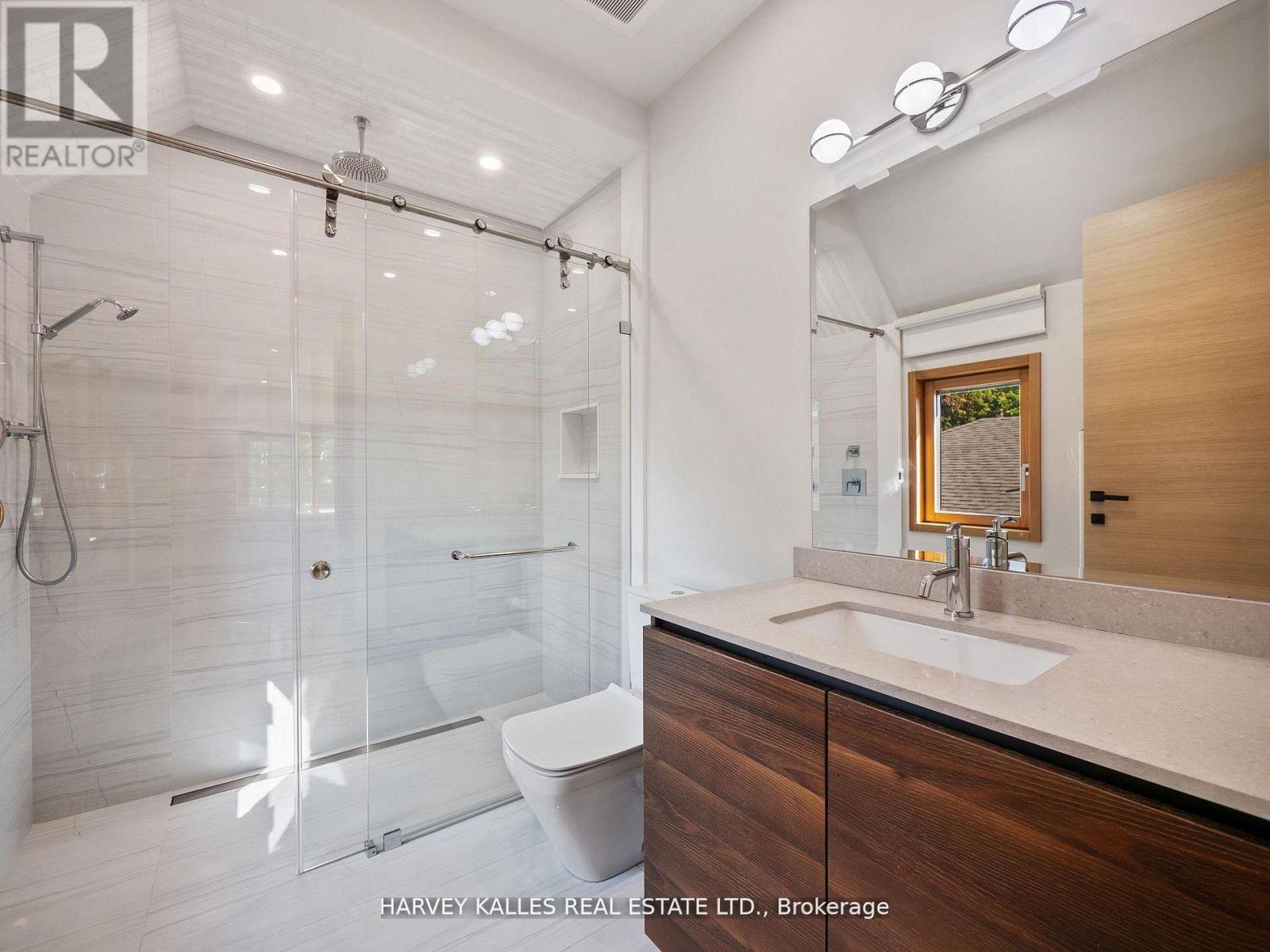 170 BURNDALE AVENUE — photo 28
