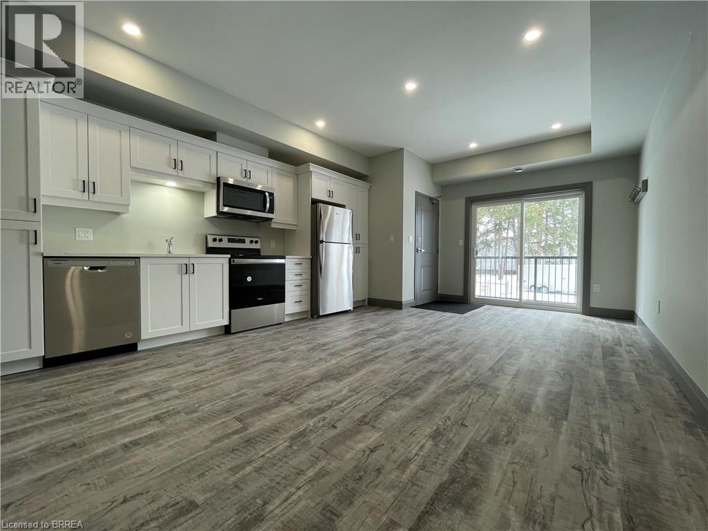 600 NORFOLK Street Unit# 202, Simcoe, Ontario, N3Y0H5 — Photo 2