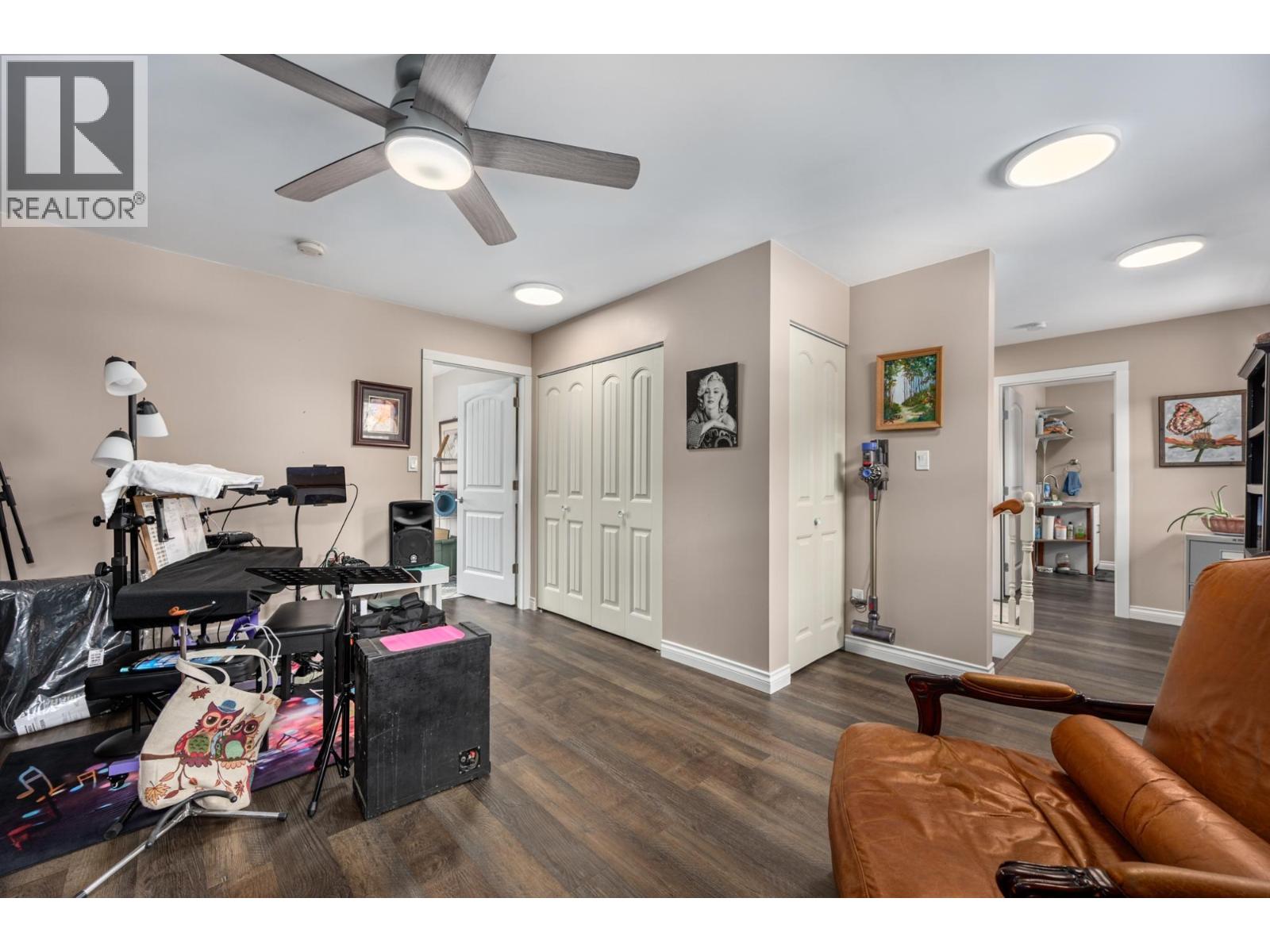 605/607 RAILWAY Avenue - 46