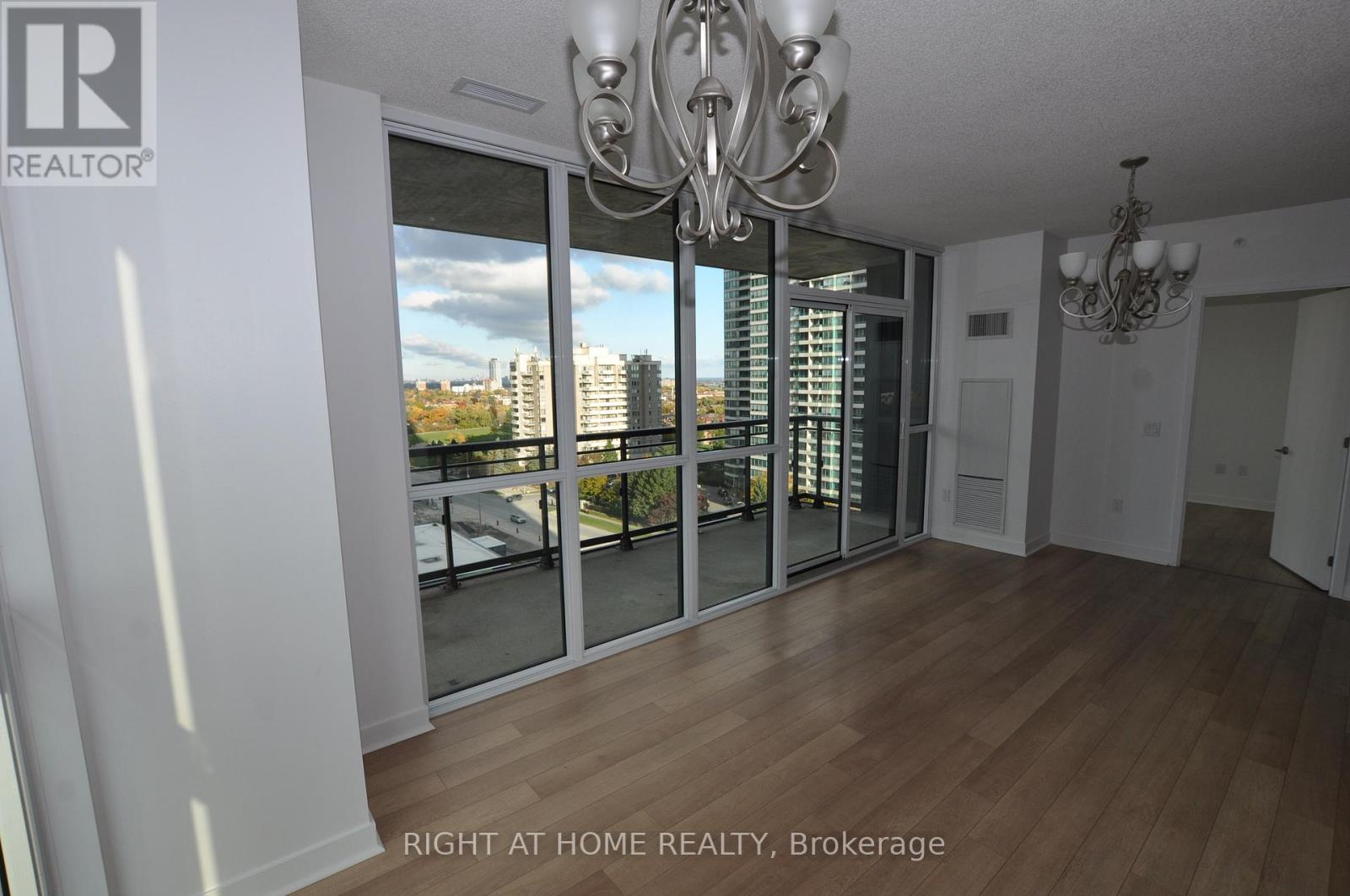 #909 3975 GRAND PARK DRIVE - 11