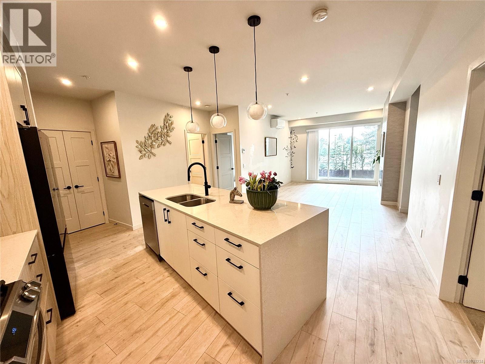 110 958 Pharoah Mews, Langford