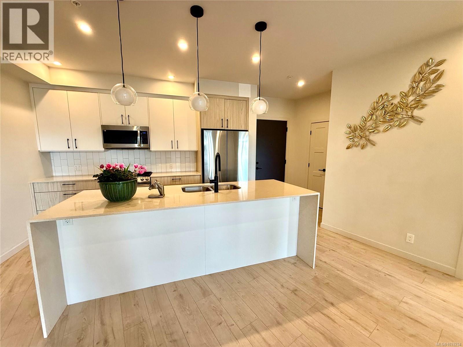 110 958 Pharoah Mews, Langford