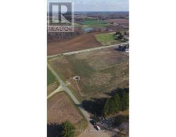 1070 Snyders Flats Road, Waterloo, ON N0B1K0 Photo 7