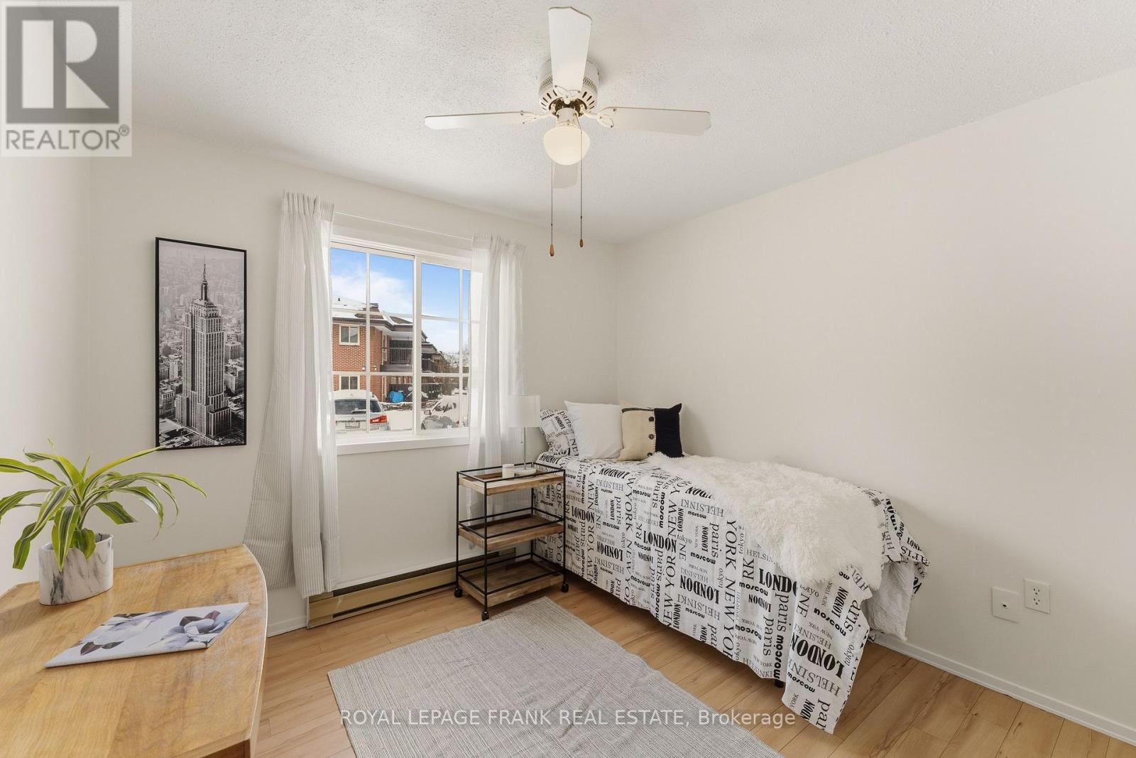 102 - 15 CLIFTON STREET — photo 12