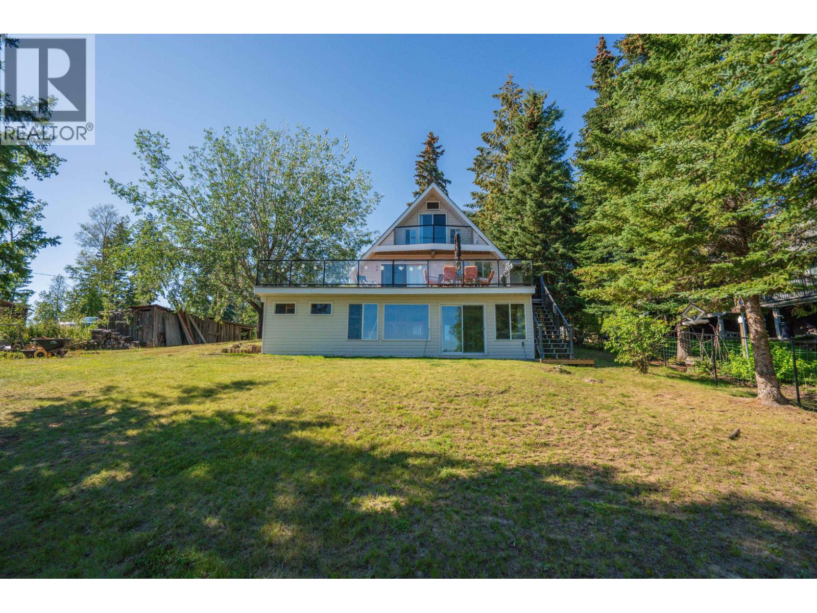 Living room of 25685 N NESS LAKE ROAD · Prince George, BC