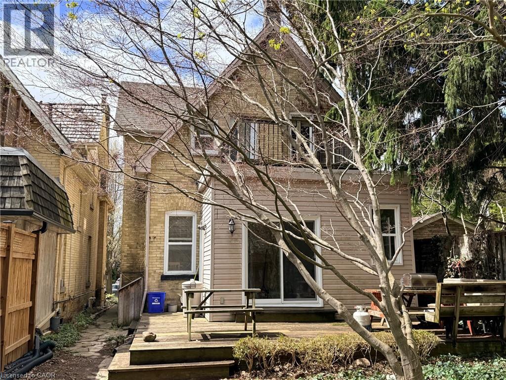 802 WATERLOO STREET - 2
