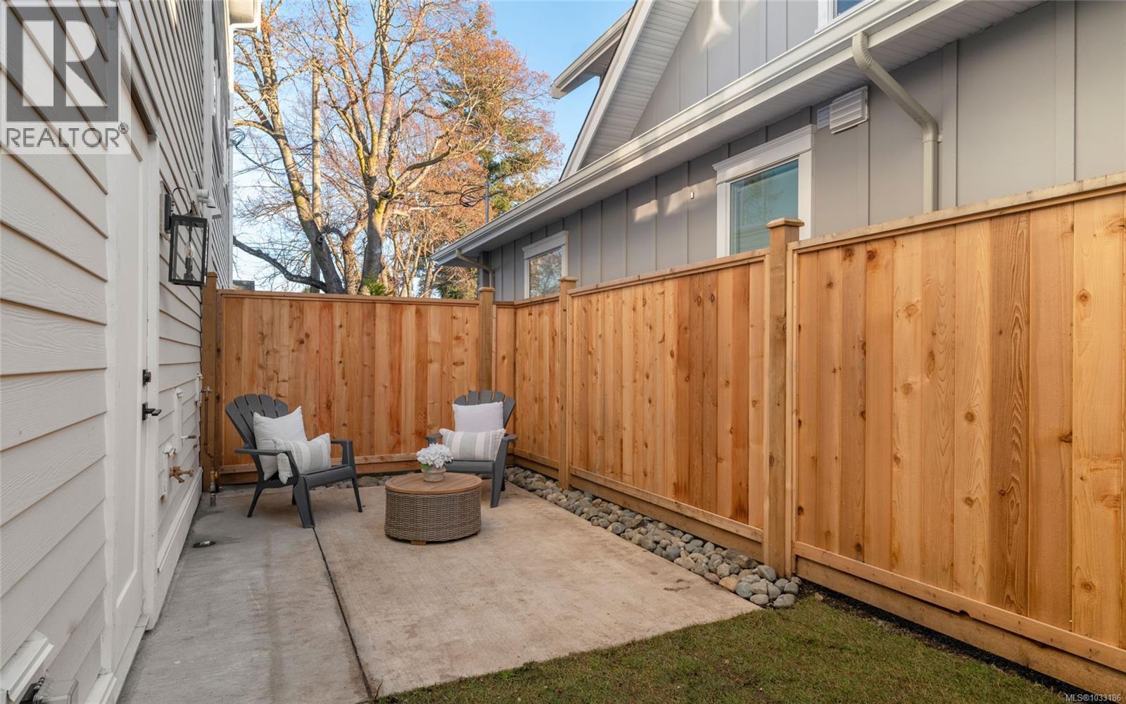 #B 786 St. Patrick St - 23