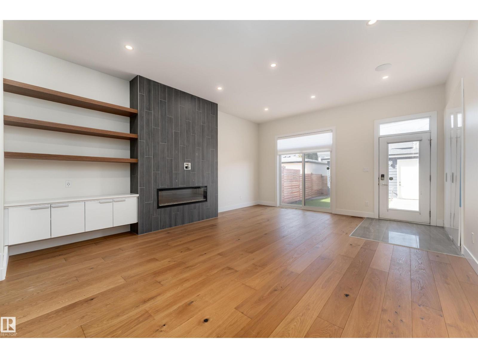 10508 136 ST NW - 3