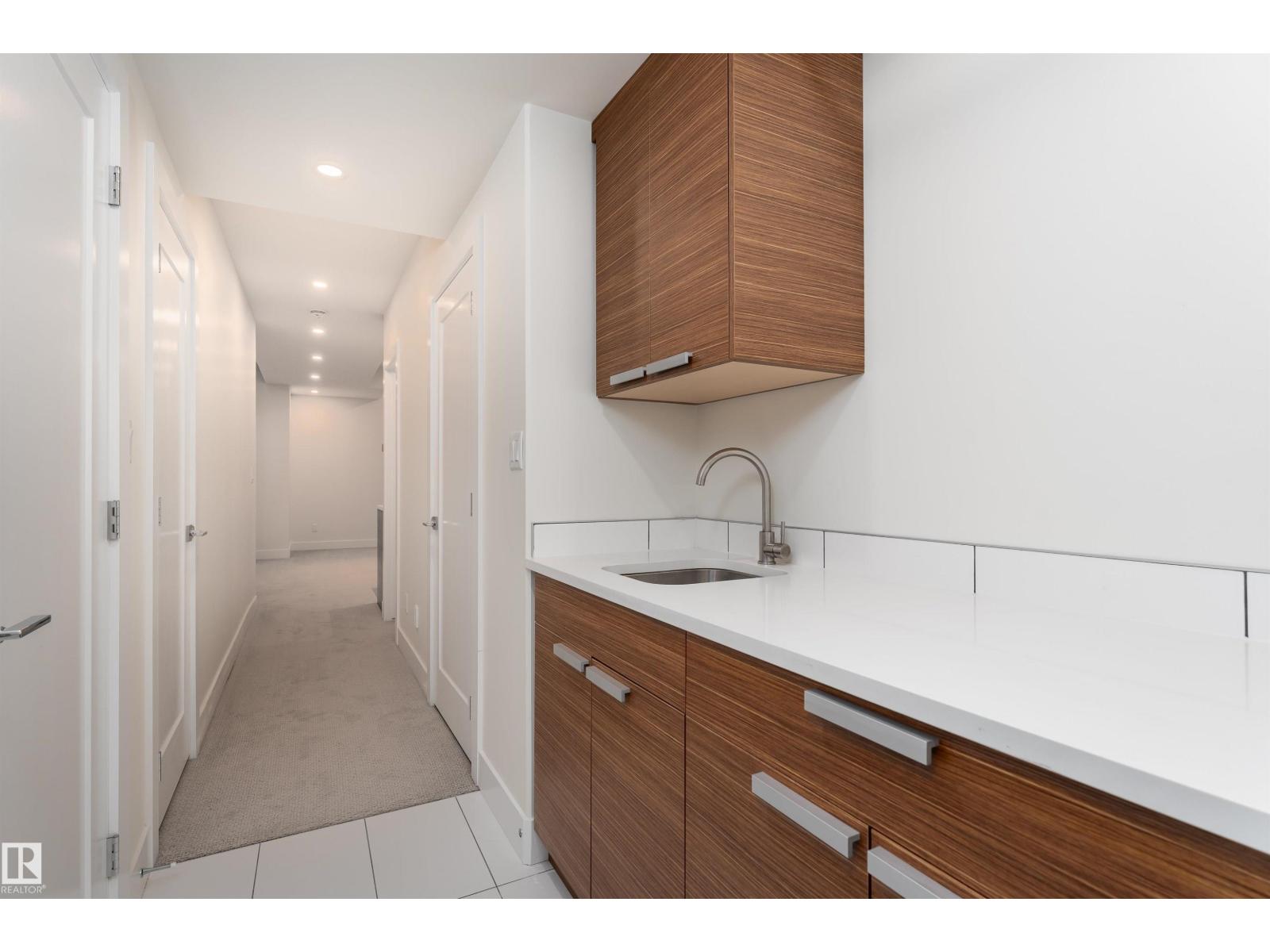 10508 136 ST NW - 50