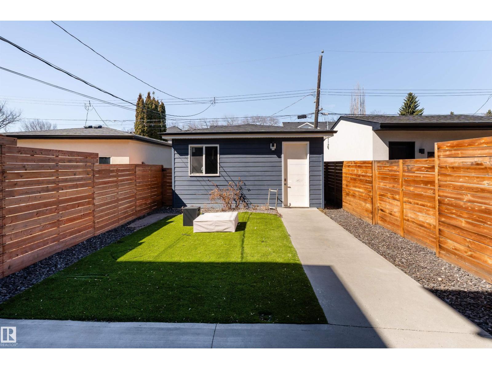10508 136 ST NW - 56
