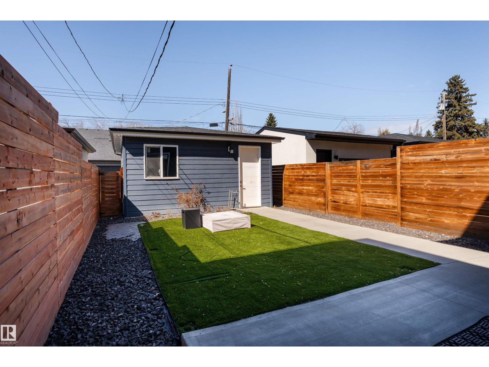 10508 136 ST NW - 57