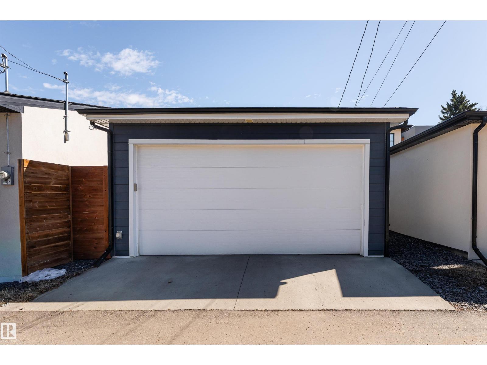10508 136 ST NW - 59