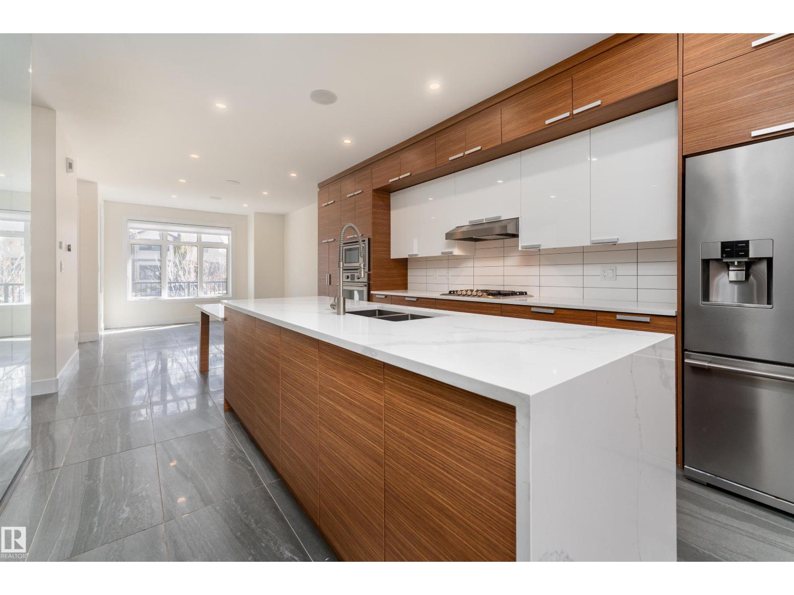 10508 136 ST NW - 9