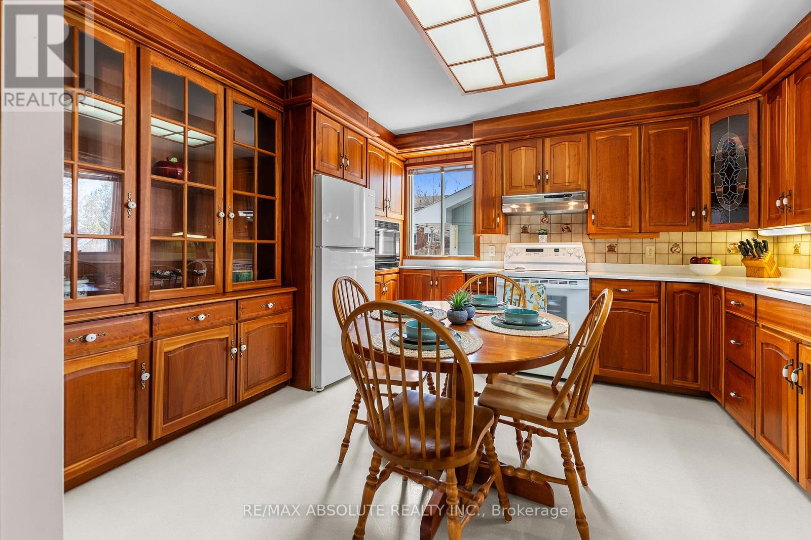 85 LAIRD STREET — photo 11