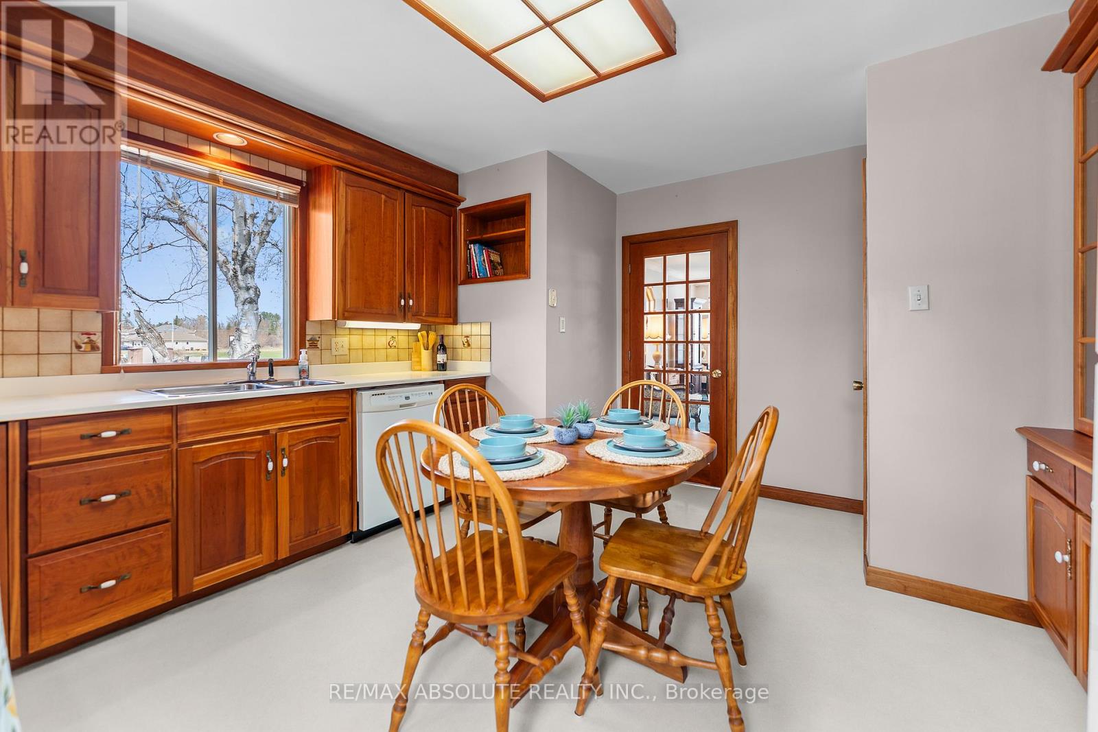 85 LAIRD STREET — photo 12
