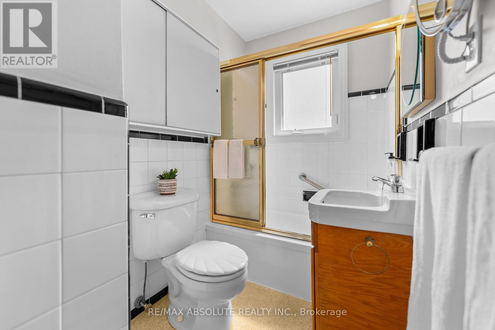 85 LAIRD STREET — photo 15
