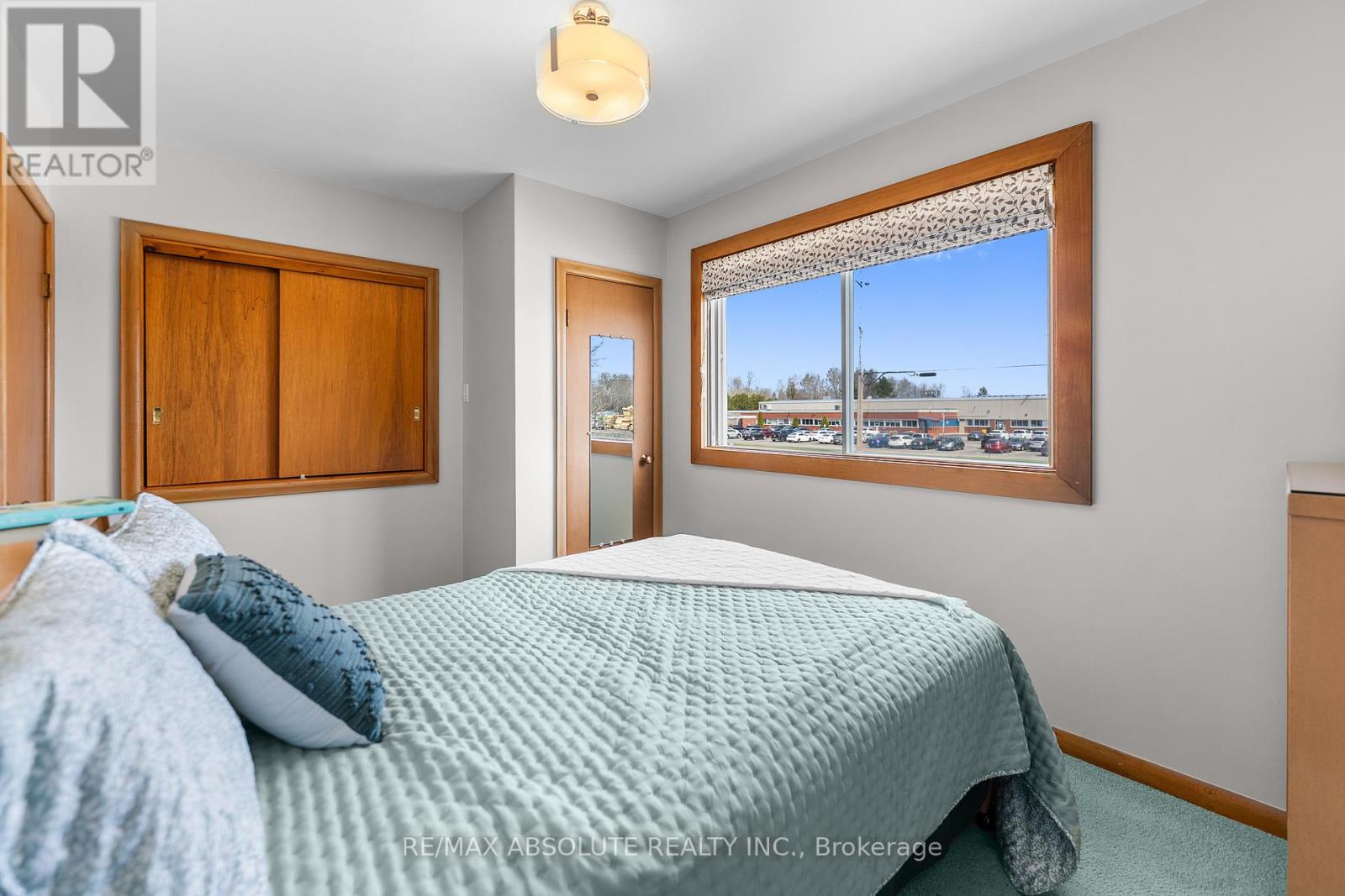 85 LAIRD STREET — photo 19