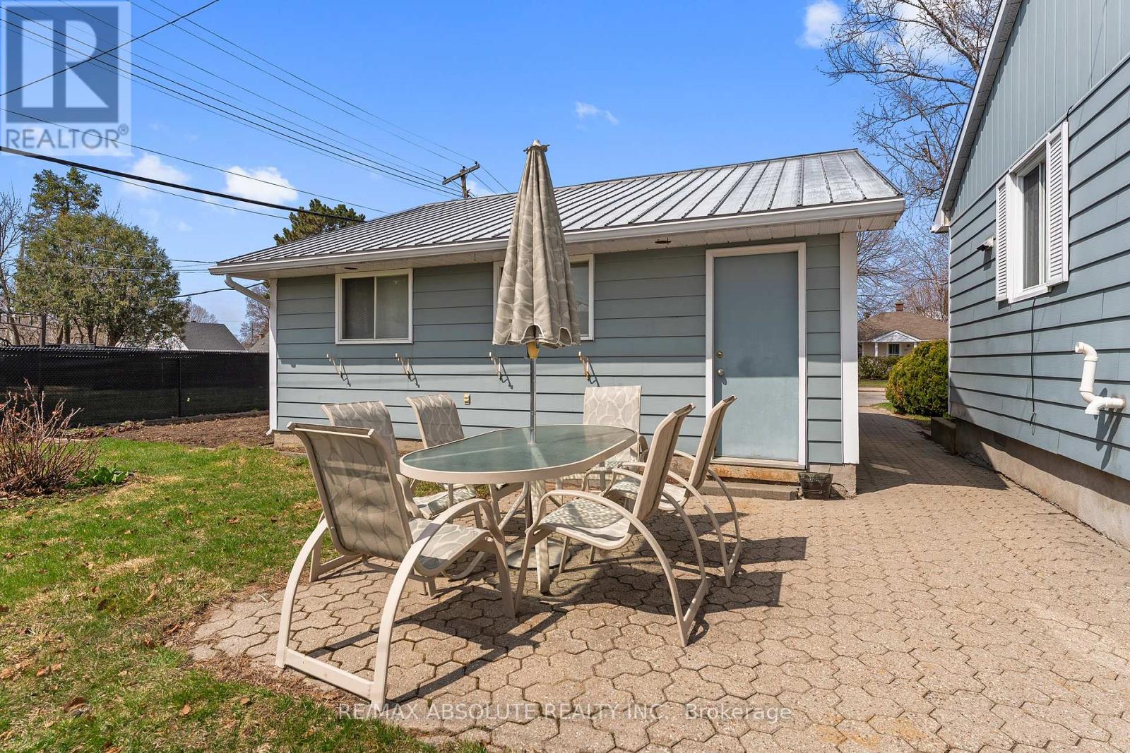 85 LAIRD STREET — photo 34