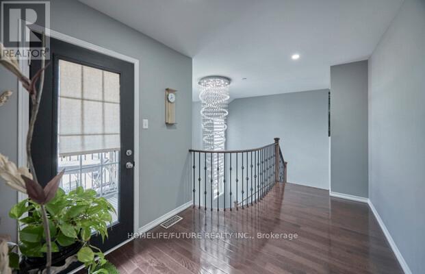 2549 SNOW KNIGHT DRIVE - 34
