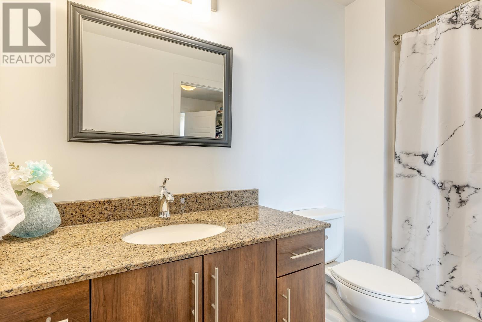 Property 17 of 36 of 1004 3471 Dutch Village Road