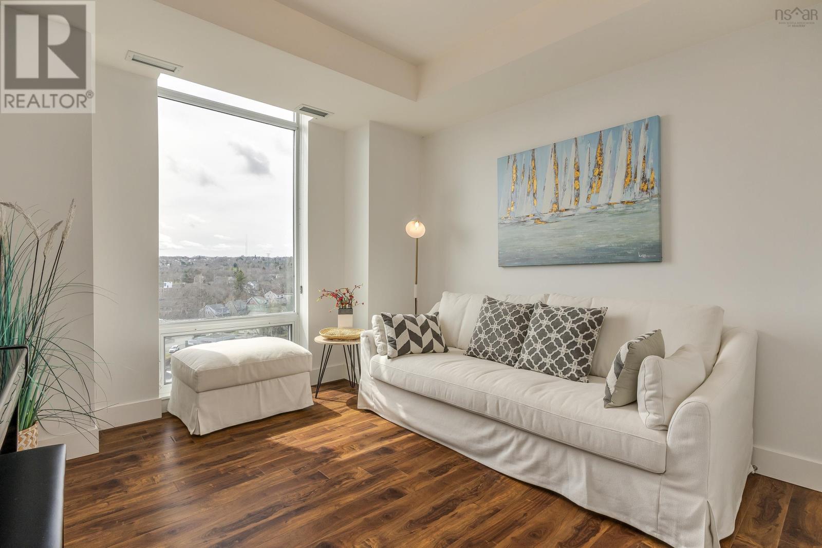 Property 20 of 36 of 1004 3471 Dutch Village Road