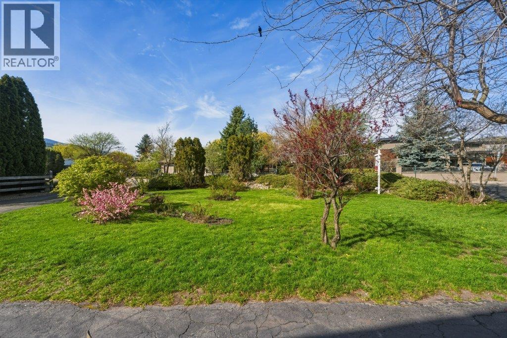 8203 Kalavista Drive, Vernon