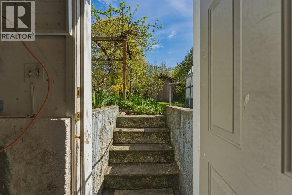 8203 Kalavista Drive, Vernon