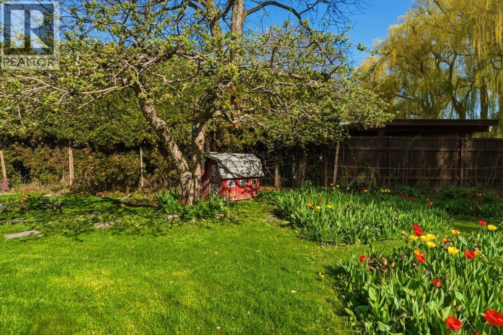 8203 Kalavista Drive, Vernon