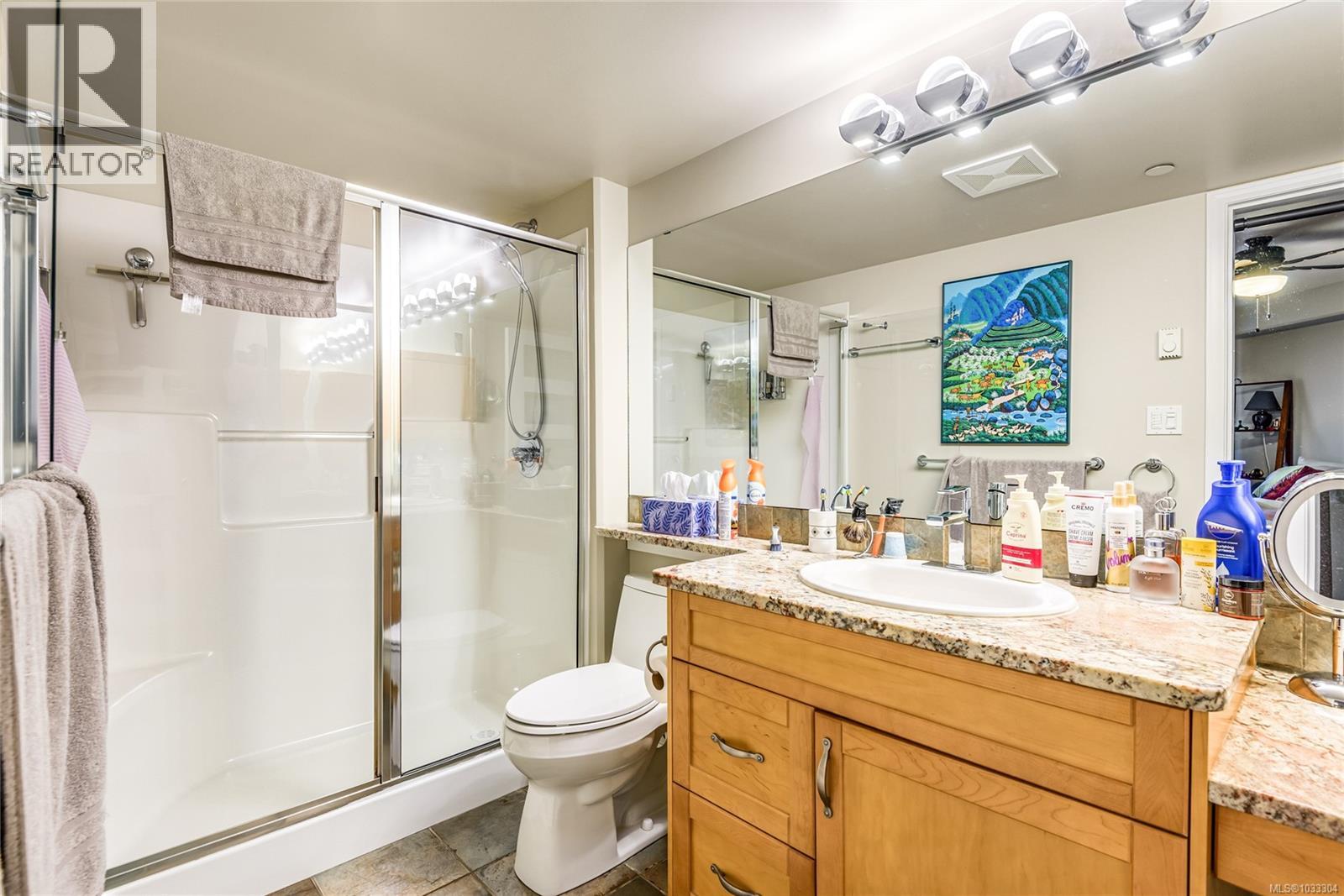 #318 350 Island Hwy S - 20