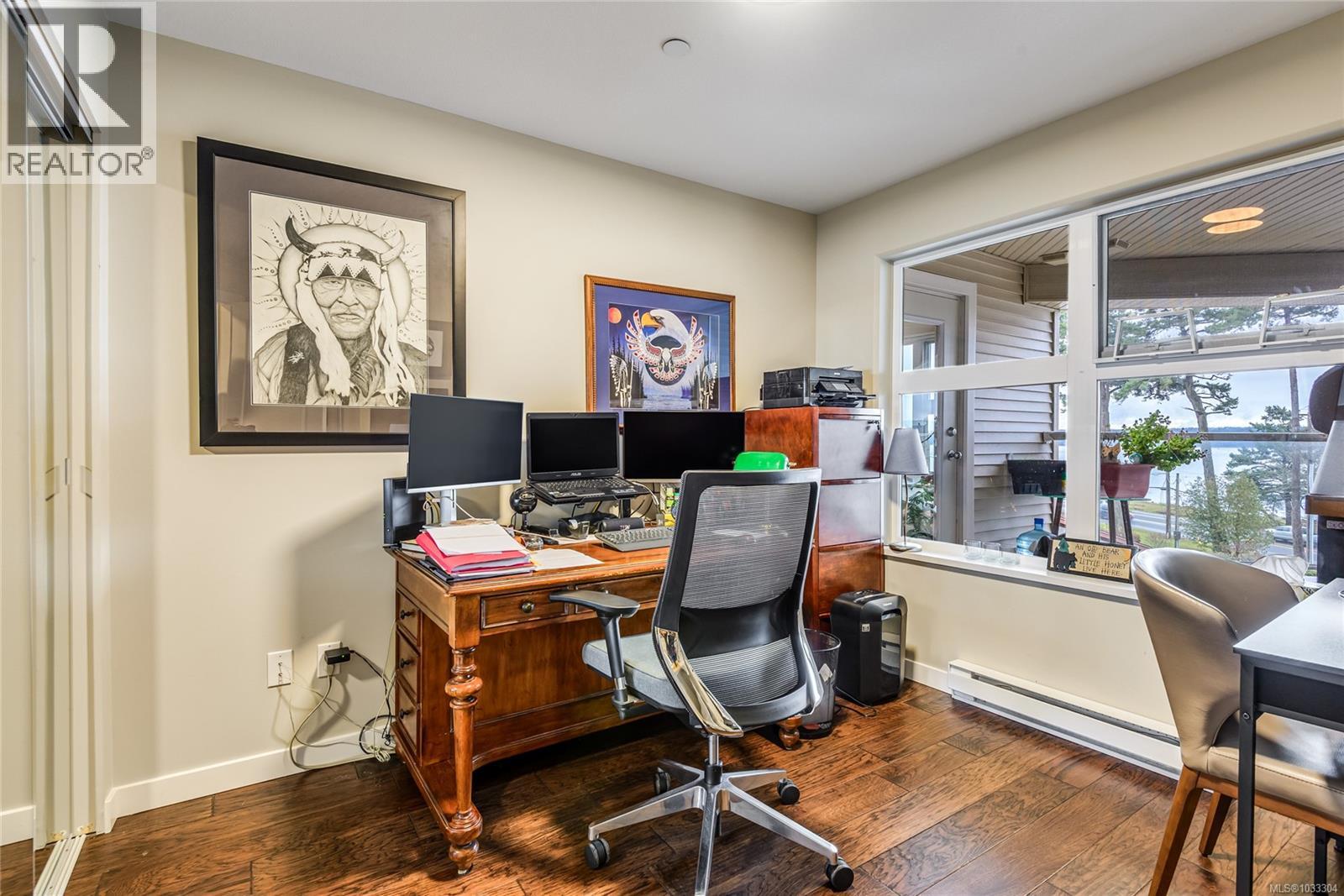 #318 350 Island Hwy S - 22