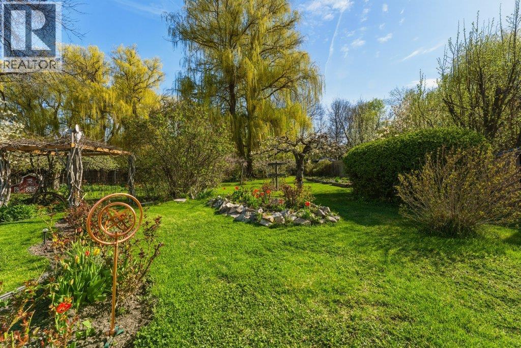 8203 Kalavista Drive, Vernon