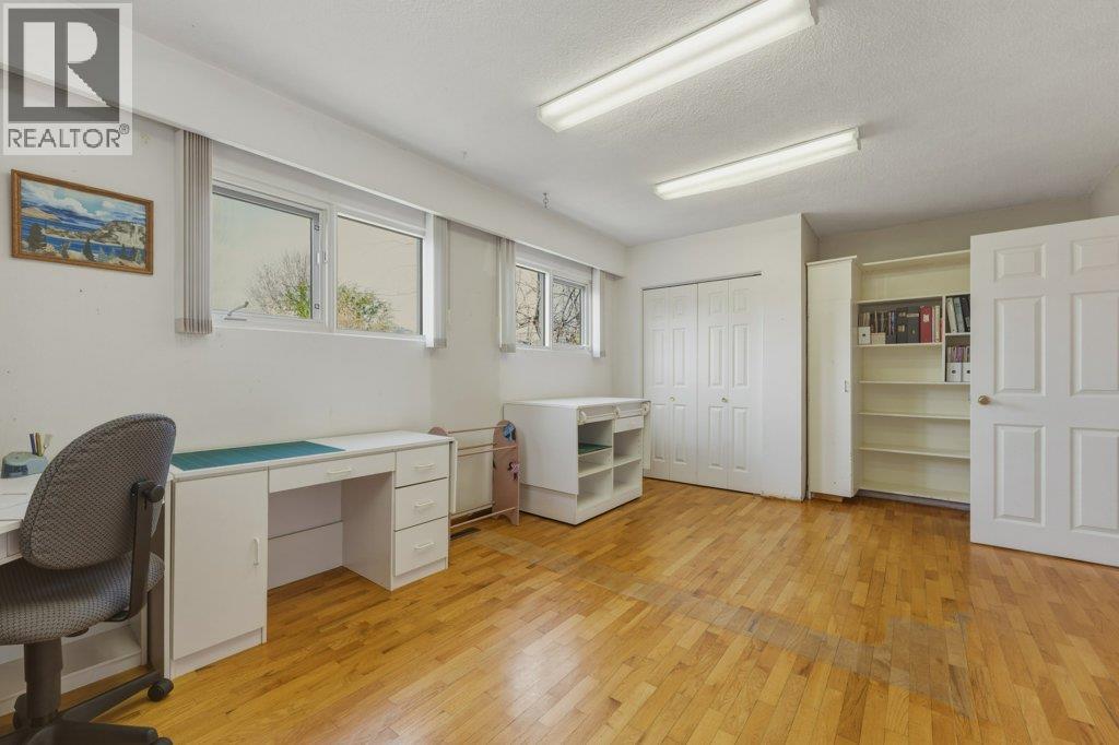 8203 Kalavista Drive, Vernon